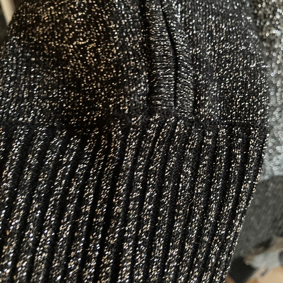 Vinage Zipper Collar Black Metallic Sweater - Picture 7 of 9